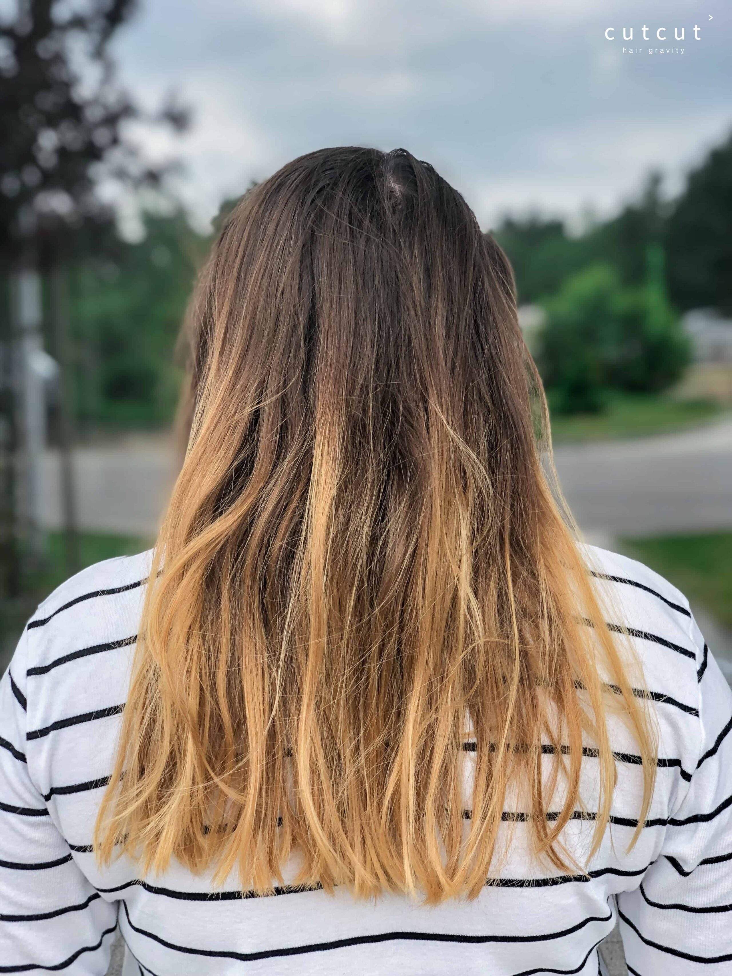 Włosy przed naturalną metamorfozą koloru w CutCut